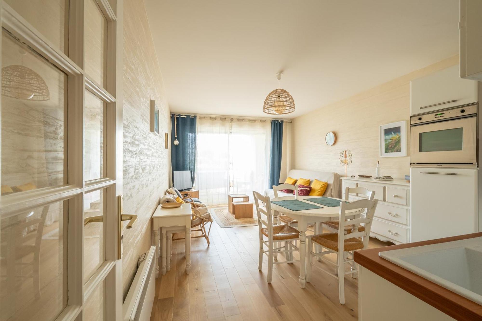Agreable Appartement Et Terrasse A 2 Pas De La Mer Wimereux Kültér fotó